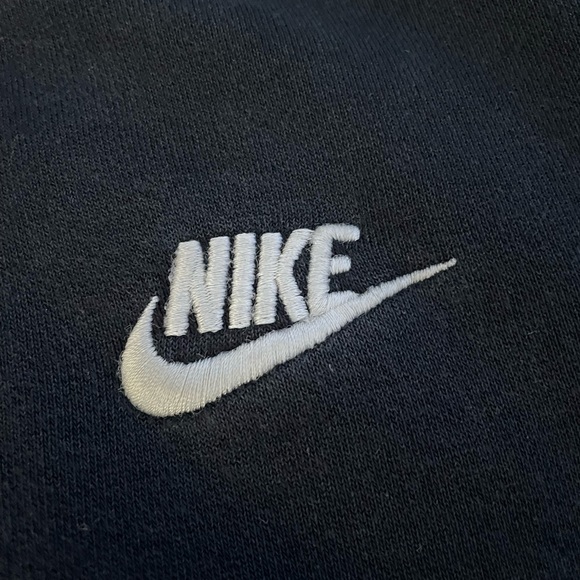 Nike Hoodie - Picture 2 of 4